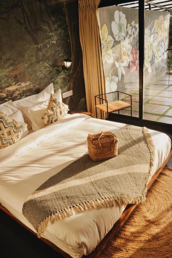 Amazonika Boutique Resort Arpora Ngoại thất bức ảnh